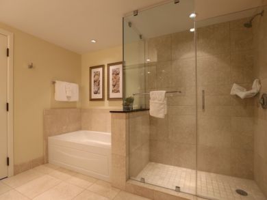 The Ultimate Retreat Three Bedroom Sleeps Eight.